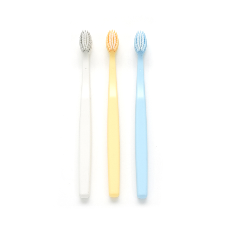 Pemegang PP Bulu PBT Lembut Ultra-halus Pembersihan Dalam Dewasa Memenuhi Berus Gigi Standard EURO Pemegang PP Bulu PBT Lembut Ultra-halus Pembersihan Dalam Dewasa Memenuhi Berus Gigi Standard EURO